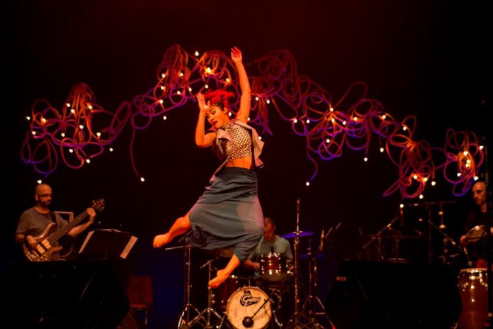show-de-lanc3a7amento-de-cordc3b5es-umbilicais-e28093-teatro-de-santa-isabel-recife (1)