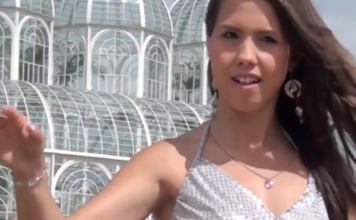 Branca de Neve caiu no funk