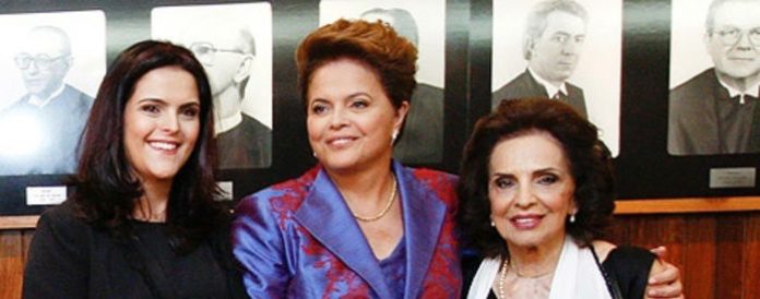 Dilma Vana Rousseff, mãe