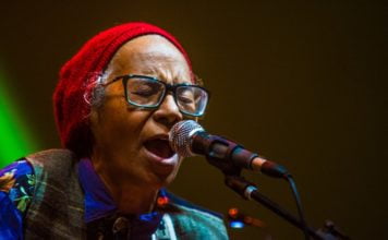 Cátia de França e o tempo da maturação