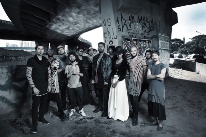 Aláfia enfrenta o Tucanistão