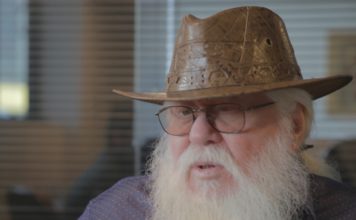 “Não perdoo os músicos que têm a musicalidade e não exploram”