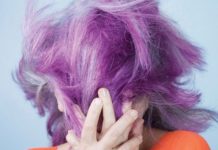 Índia, seus cabelos grisalhos