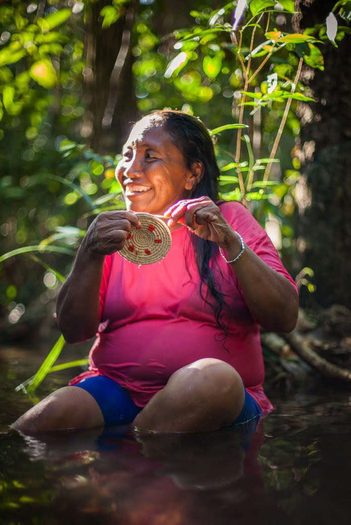 A arte Warao Artesã da etnia Warao, da Venezuela