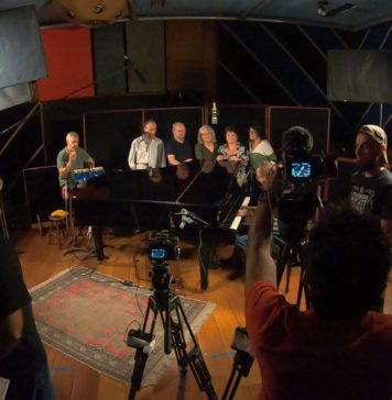 Os pequenos segredos O diretor André Barcinski reúne integrantes das bandas de pop "gringo" dos anos 1970.