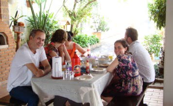 Camila Molina, repórter Camila Molina