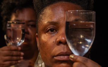 Fiac-Bahia vai até domingo Cena de "Holocausto Brasileiro", apresentado no Fiac-Bahia