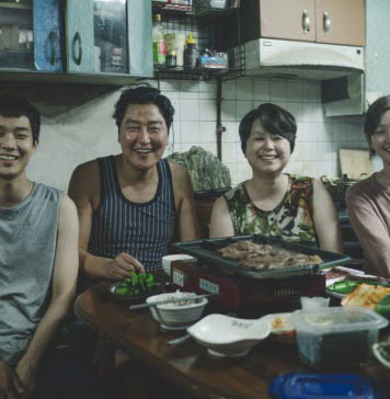 A Mostra Internacional de Cinema de São Paulo resiste Cena de Parasita, filme da Mostra Internacional de Cinema