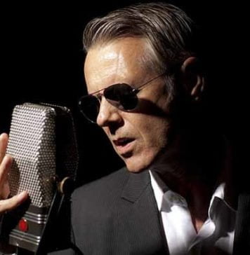 Ritchie refaz “Voo de Coração” após 36 anos Ritchie canta "Voo de Coração" 36 anos depois