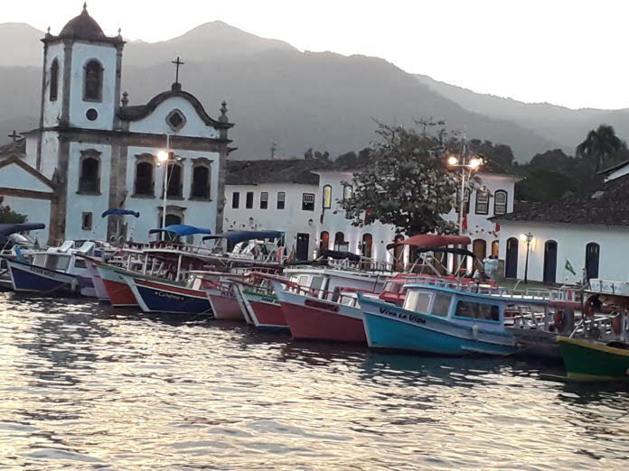 Governo Bolsonaro boicota título mundial a Paraty Paraty sofre boicote de Bolsonaro - Foto de Jotabê Medeiros