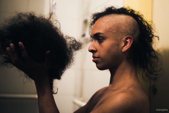 “A Vida Invisível” e “Bixa Travesty” chegam no fim de semana "Bixa Travesty"