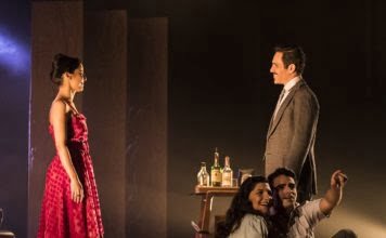 Jardim de inverno: liberdade x casamento Cena de Jardim de Inverno - Foto Edson kumasaka