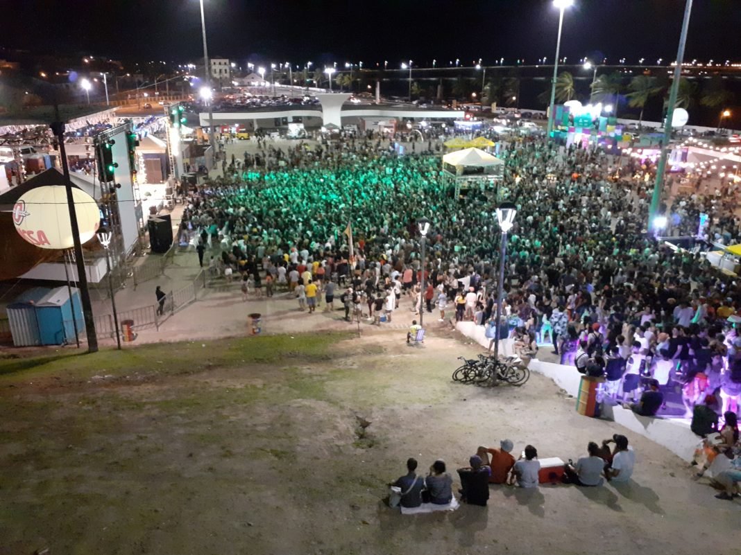 Festivas BR135 na Praça Maria Aragão, em São Luís