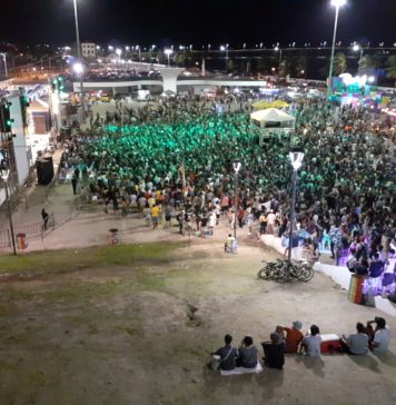 Nas curvas do BR135 Festivas BR135 na Praça Maria Aragão, em São Luís