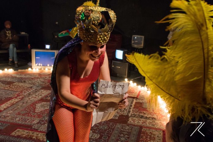 Dura Lex Sed Lex… uma montagem atual de 1967 Dura Lex Sed Lex, de Vianinha, é montada em São Paulo