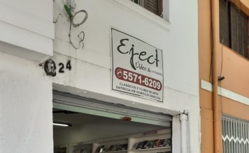 Rebobine, por favor Eject Video & Locadora