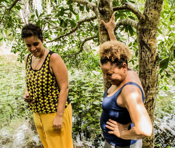 “Acesa” mapeia cultura popular entre Nordeste e São Paulo Alessandra Leão e Ana do Coco, no episódio que estreia amanhã (11). Foto: Luan Cardoso