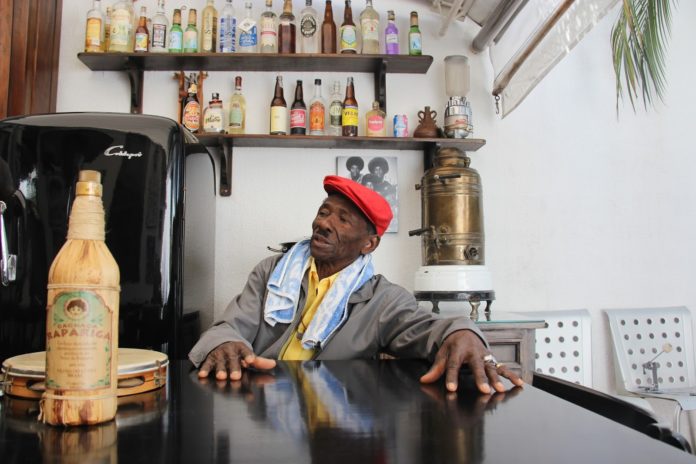 Morre, aos 98, o sambista baiano Riachão O compositor baiano Riachão. Foto: Jotabê Medeiros/Farofafá