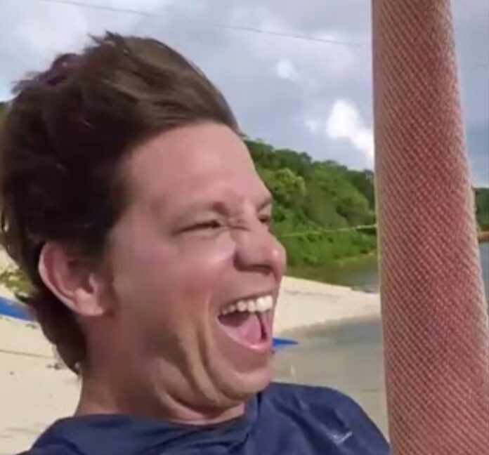 Ato de censura prévia de Mário Frias é investigado no Congresso