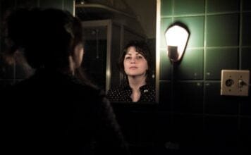 Ponte Curitiba-Porto Alegre A cantora e compositora Juliana Cortes. Foto: Ricardo Lisboa