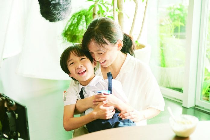 “Mães de verdade” aborda as diferentes maternidades Longa "Mães de verdade"