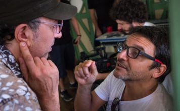 Música no ar Zeca Baleiro e Neto Borges no set de filmagem. Foto: Paula Cinquetti/ Divulgação