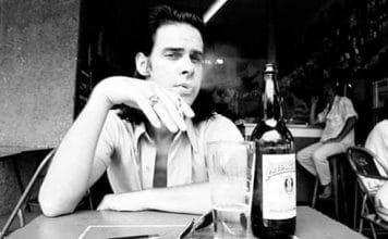 Nick Cave escreve sobre o “melhor bar do mundo”, a Mercearia São Pedro