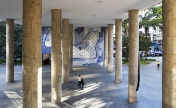 Rio faz protesto contra o leilão do Palácio Gustavo Capanema