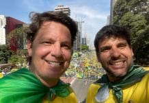 Mario Frias edita portaria proibindo passaporte de vacinação