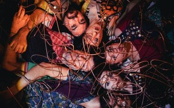 A corrente contínua da criação do Caburé Canela Foto: Natalia Lima Castro