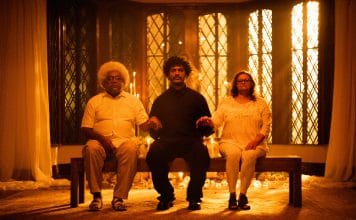 Criolo, Mundo Livre S/A, o osso e a medula Criolo com os pais no clipe de "Cleane"