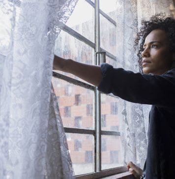 Netflix debate ampliação da presença brasileira no audiovisual A atriz Naruna Costa