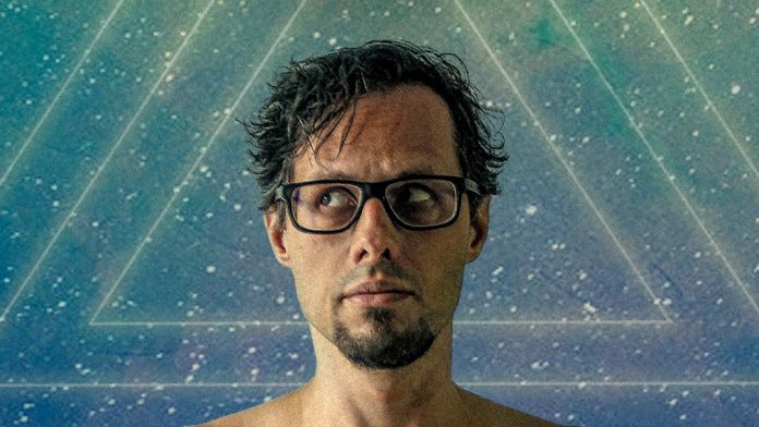 A viagem sonora de Fernando Maranho O cantor, compositor e guitarrista Fernando Maranho. Foto: divulgação