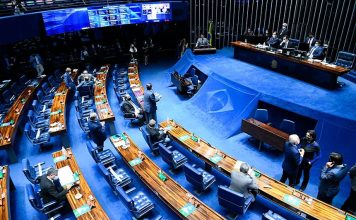 Senado aprova Lei Aldir Blanc 2 de apoio à cultura