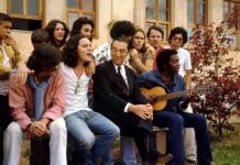 A hora e a vez do Clube da Esquina Os rapazes do clube da esquina se encontram com Juscelino Kubitschek em Diamantina (MG)