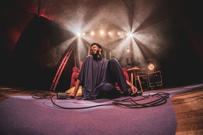 “Recanto”, o ponto de partida de Ciro Belluci O cantor Ciro Belluci. Foto: Hilreli. Divulgação