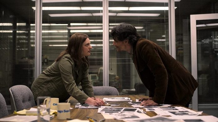 Os altos e baixos da série “Iluminadas” Elizabeth Moss e Wagner Moura, em cena da série "Iluminadas"