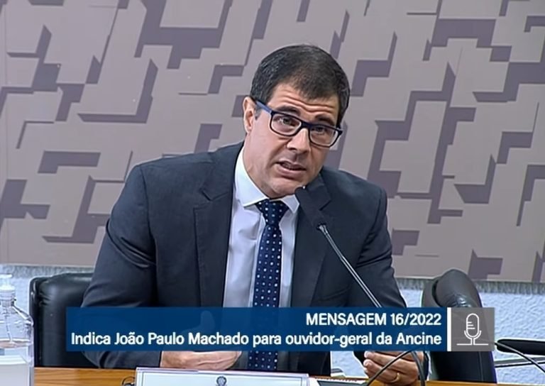 Bolsonaro nomeia braço direito de Braga Netto para a Ancine