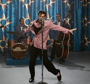 “Elvis” é espetáculo Cena de "Elvis" (2022), de Baz Luhrmann