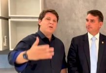 Advogado entra com representação para bloquear bilheteria de “Dark Horse”, o filme dos Bolsonaro