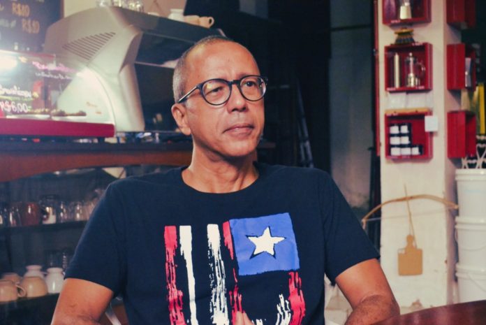 O poeta rasta O poeta Fernando Abreu. Foto: Eduardo Júlio. Divulgação