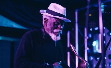 Pharoah Sanders tocou o jazz cósmico