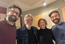 Os rumos de Ná Ozzetti e Zécarlos Ribeiro Da esquerda para a direita: Jonas Tatit, Zécarlos Ribeiro, Ná Ozzetti e Danilo Penteado. Foto: divulgação