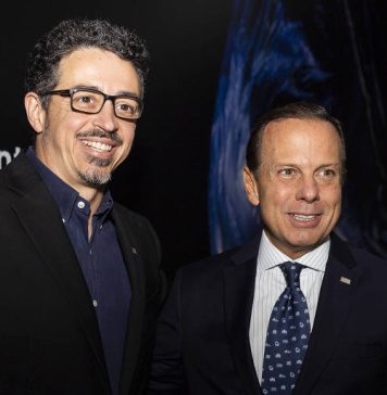 Governo de São Paulo premia a si mesmo