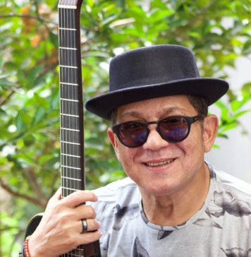 “Sarará”, de novo, 30 anos depois O cantor e compositor Erasmo Dibell. Retrato: Socorro Marques. Divulgação