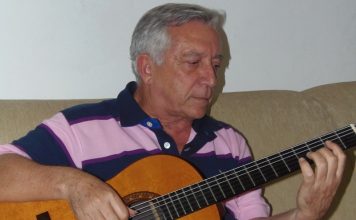 Violonista Turíbio Santos recebe homenagem e se apresenta em São Luís O violonista Turíbio Santos durante entrevista à Chorografia do Maranhão, em 2013. Foto: Rivânio Almeida Santos. Divulgação