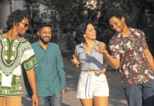 Intercontinental! Quem diria! Era só o que faltava! Isaías Alves, Anurag Naidu, Alba Santos e Aniel Someillan: a química em "Odyssey". Foto: divulgação