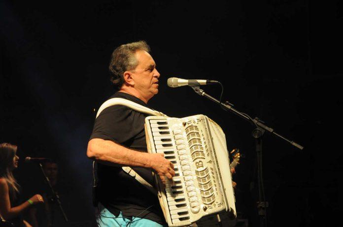 Projeto de lei quer fixar teto mínimo de 80% de forró nas festas juninas