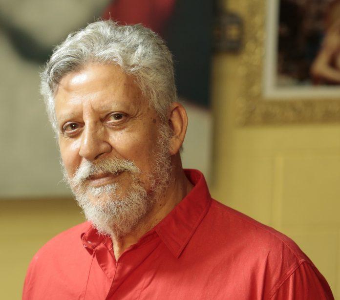 Zécarlos Ribeiro canta em single duplo O compositor Zécarlos Ribeiro canta em single duplo recém-lançado. Foto: Gal Oppido/ Divulgação