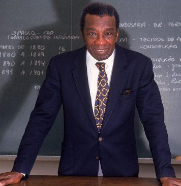 Ao mestre Milton Santos, com carinho